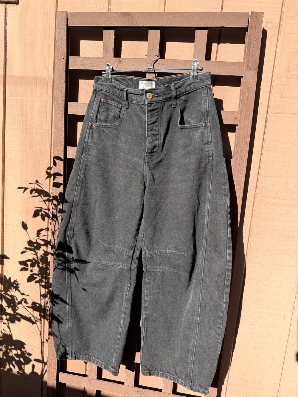 FP We The Free Good Luck Mid Rise Barrel Jeans Black 28 Like New *Price Firm*